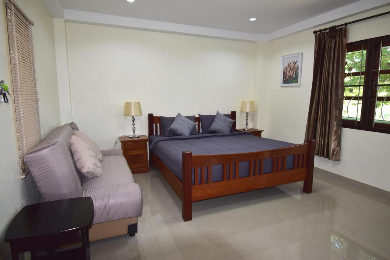 Kate House Bangsaphan Bang Saphan Exterior photo