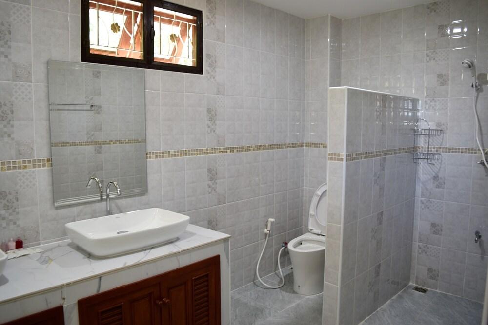 Kate House Bangsaphan Bang Saphan Exterior photo